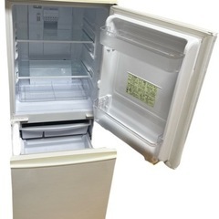 シャープ2013年式　コンパクト冷蔵庫