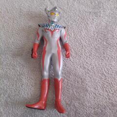 ウルトラマンタイガ　フィギュア