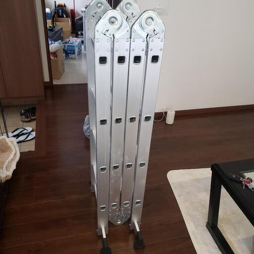 ほぼ未使用　脚立