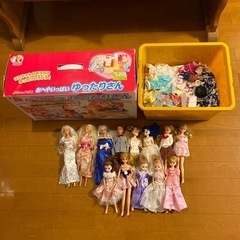 リカちゃん&Barbie人形　リカちゃんハウス&衣装付き