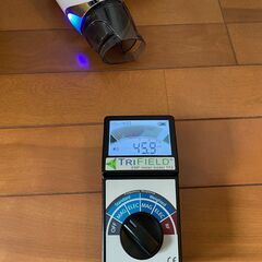 電磁波測定器(トリフィールドメーター)