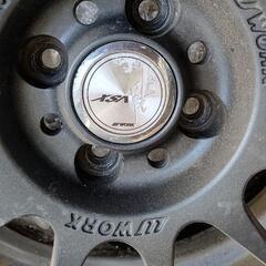 WORK 戦 17インチ 4穴 1本のみ