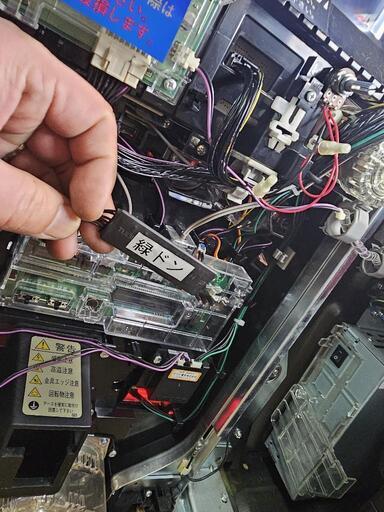 取引決まりました」スロット台 『GARO』鍵・ボリューム難あり □宅配ok□ P