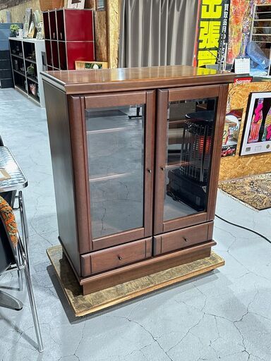 ★岡家具★ サイドボード W82cm ブラウン 可動棚 観音開き 引き出し ロータイプ ダイニングボード ディスプレイ