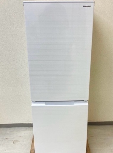 冷蔵庫 SHARP 179L どっちもドア対応　2021年製