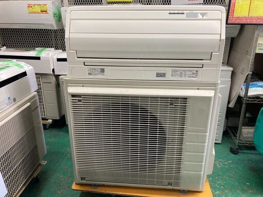 K05129　ダイキン　2019年製　中古エアコン　主に14畳用　冷房能力　4.0KW ／ 暖房能力　5.0KW
