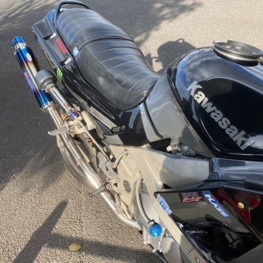 ✳️カワサキZZR400カスタム‼️パーツ類は他の車両にも使えますよ