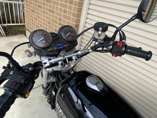 ガレージ保管】1980年式 ホンダ CB750CUSTOM RC04 のカスタム車両です