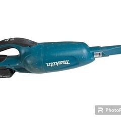 ☆中古品☆makita マキタ 18V 充電式クリーナー バッテ...