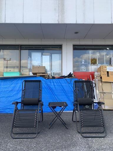 アマゾンベーシック 折りたたみ 椅子 2脚セット テーブル付き
