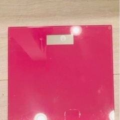 体重計　デジタル　ピンク薄型