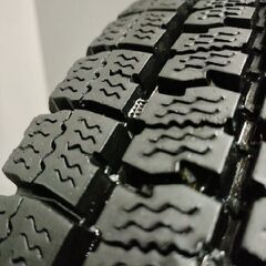 TOYO DELVEX M935 185/85R16 111/109N LT 16インチ ライトトラック用 