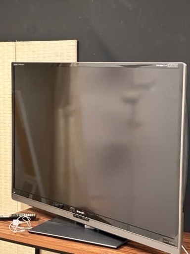 家電 テレビ 液晶テレビ60V型