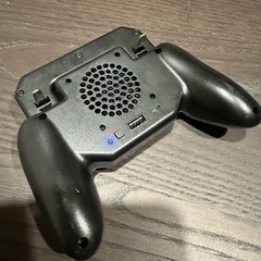 荒野行動　冷却ファン付コントローラー充電器