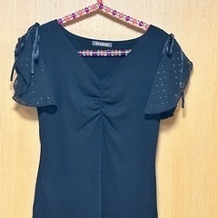決まりました❣️  黒いデザイン ティーシャツ