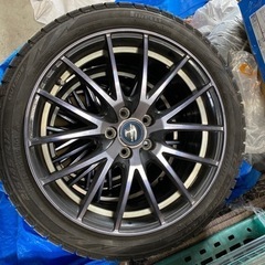 215/45R17 スタッドレスタイヤ