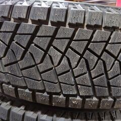 スタッドレスタイヤ ブリジストン BLIZZAK DM-Z3 285 60 18 2008年製 