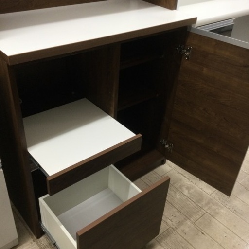 土井インテリヤ工業株式会社 | 家具の産地大川の家具メーカー