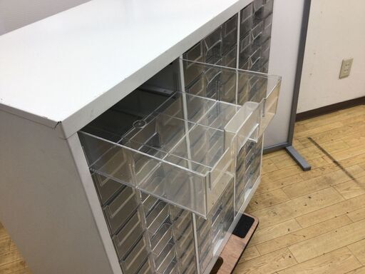 エコツール半田店】TRUSCO TRUSCO カタログケース B3C10-W 深型3列10段