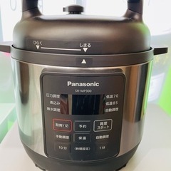 【圧力式電気鍋】Panasonic 5合 SR-MP300 20...