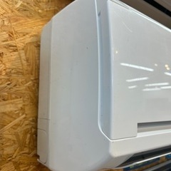 ☆☆（2140）【格安・・中古・・エアコン】　2016年製　日立　2.2KW売ります☆☆