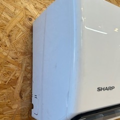 ☆☆（2142）【格安・・中古・・エアコン】　2020年製　シャープ　2.2KW売ります☆☆