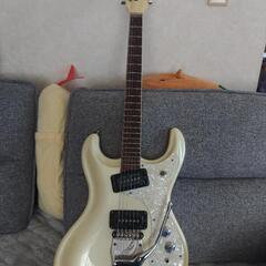 黒雲製モズライト