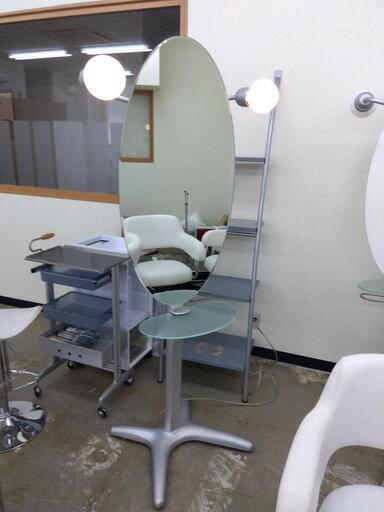 ドレッサー(タカラベルモント)、デザイナーズ仕様、値段交渉応じます。