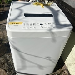 アイリスオーヤマ 洗濯機 IAW-T504  2022年製　
