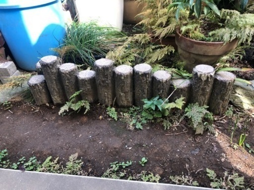 擬木　丸太風　コンクリ丸太　園芸　植木　土留め　池　盆栽