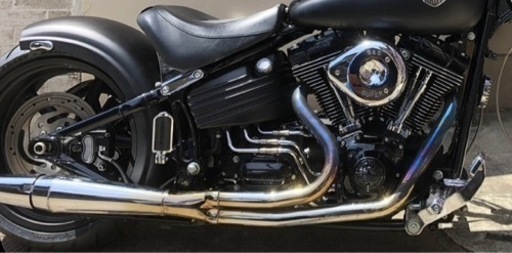 Harley-Davidsonソフテール　マフラー