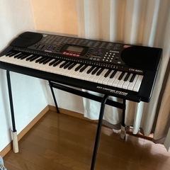 電子ピアノ　CASIO CTK-620OL