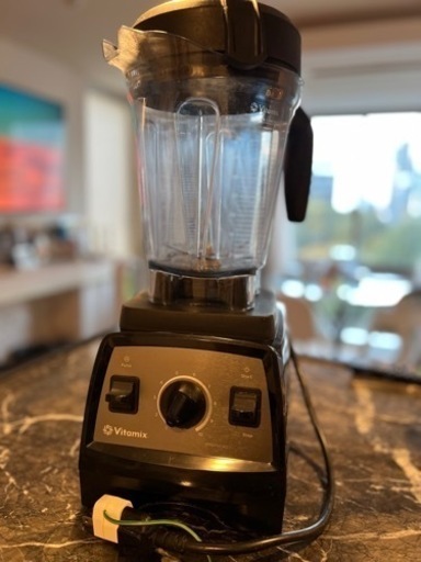 バイタミックス プロフェッショナルシリーズ  Vitamix. PROFESSIONAL SERIES 300