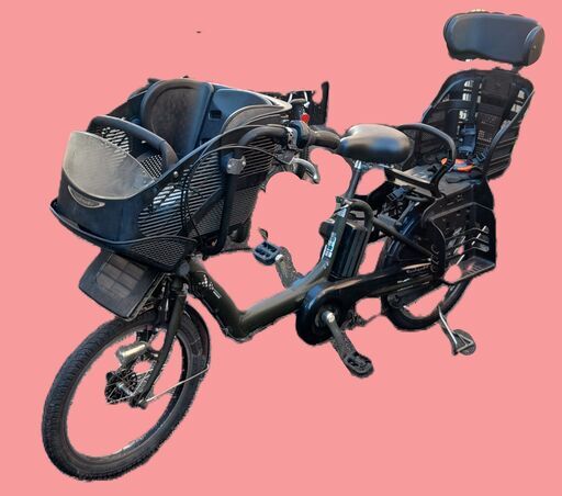ｃ19土日もお子様と土足のままご試乗可能です。バカ親切な電動自転車屋  安心の３カ月保証・交換無料・無料点検サービス１００日間、  ️２０・２６インチ、チャイルドシート、３人乗り、２人乗り、１人乗り、電動自転車  オプション無料。後ろチャイルドシートをかごに変更して１人乗りに変更も可能です。  １回の充電で３０ｋｍ以上の走行が可能です。山手線を半周くらいの距離を走れます。  バッテリーは、品の９０％以上の性能を保持していて、コンディション良好です。  ２０インチ、チャイ