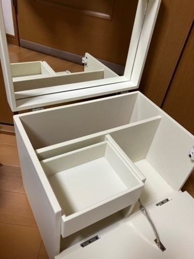 ドレッサーと椅子（R501-38A.38B）