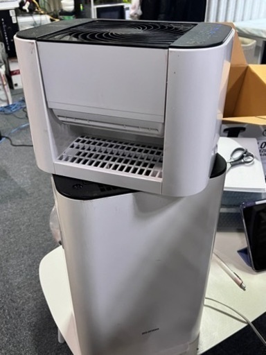 【17年製】 アイリス DDC-50 サーキュレーター付き衣類乾燥除湿