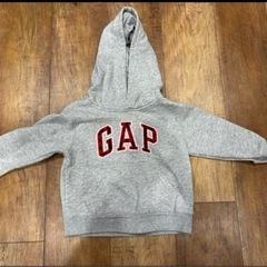 GAP トレーナー　中古品