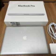 新品同様 希少CD/DVDスロット付き Mac Book Pro...