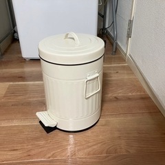 ※本日出品終了【美品】ペダル式ゴミ箱