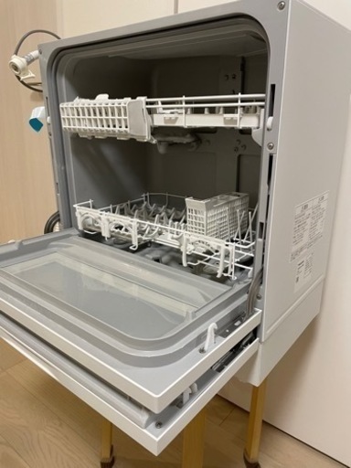 Panasonic NP-TH4 2023年製 食洗機