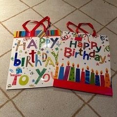 誕生日　紙袋2枚