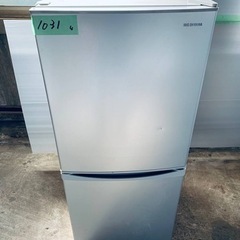 アイリスオーヤマ　ノンフロン冷凍冷蔵庫　IRSD-14A-S