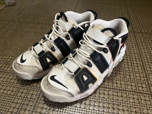 NIKE モアテン