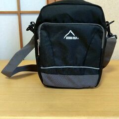 SIERRA FIELD ショルダーバッグ