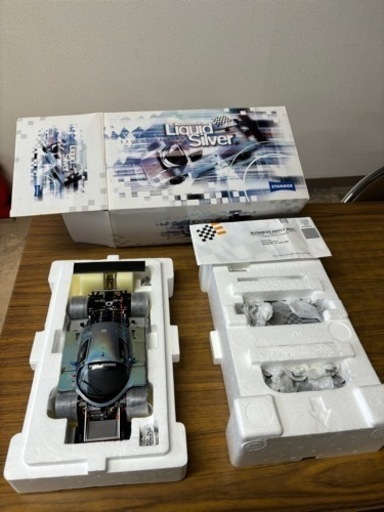 1/18 EXOTO  Sauber Mercedes C9実車用偏光塗料