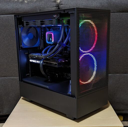 (沖縄在住で現金払いなら10000円割引)RTX4070＆13600KF搭載　冷却性能重視の万能ゲーミングPC