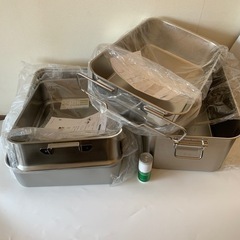 【新品アマゾンの半額】新品 総額９万円 給食バット 食缶 丈夫なステンレス 保存容器 まとめ 単品可能 レストラン　保存容器 手つき なし 大容量  プロ用 