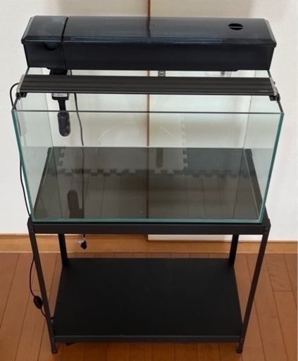 60cm 水槽、ラック、上部フィルター、LEDライト　４点セット
