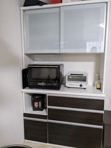 松田家具の食器棚