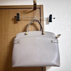 FURLA　アガタ　ハンドバッグ　グレージュ